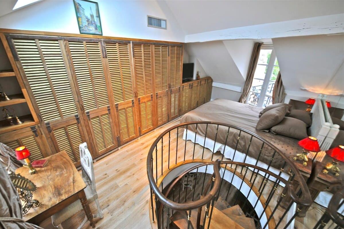 A Balcony On Notre Dame Appartement Parijs