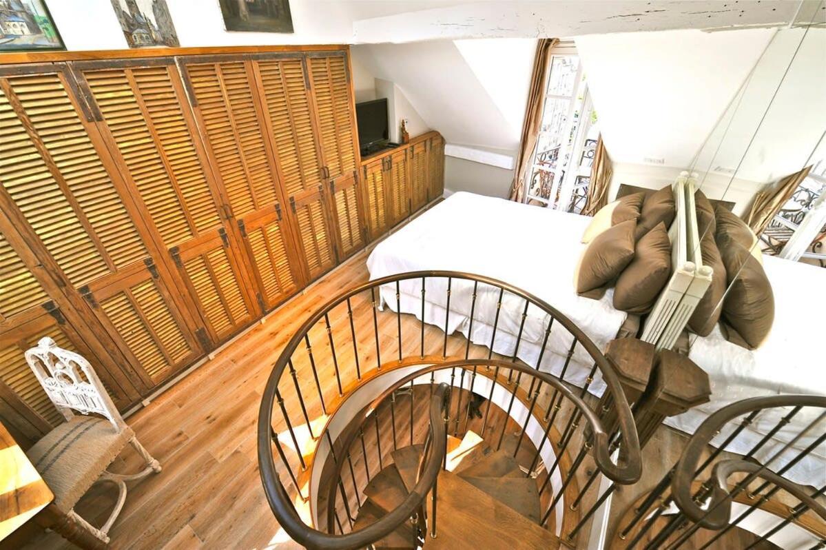 Appartement A Balcony On Notre Dame *